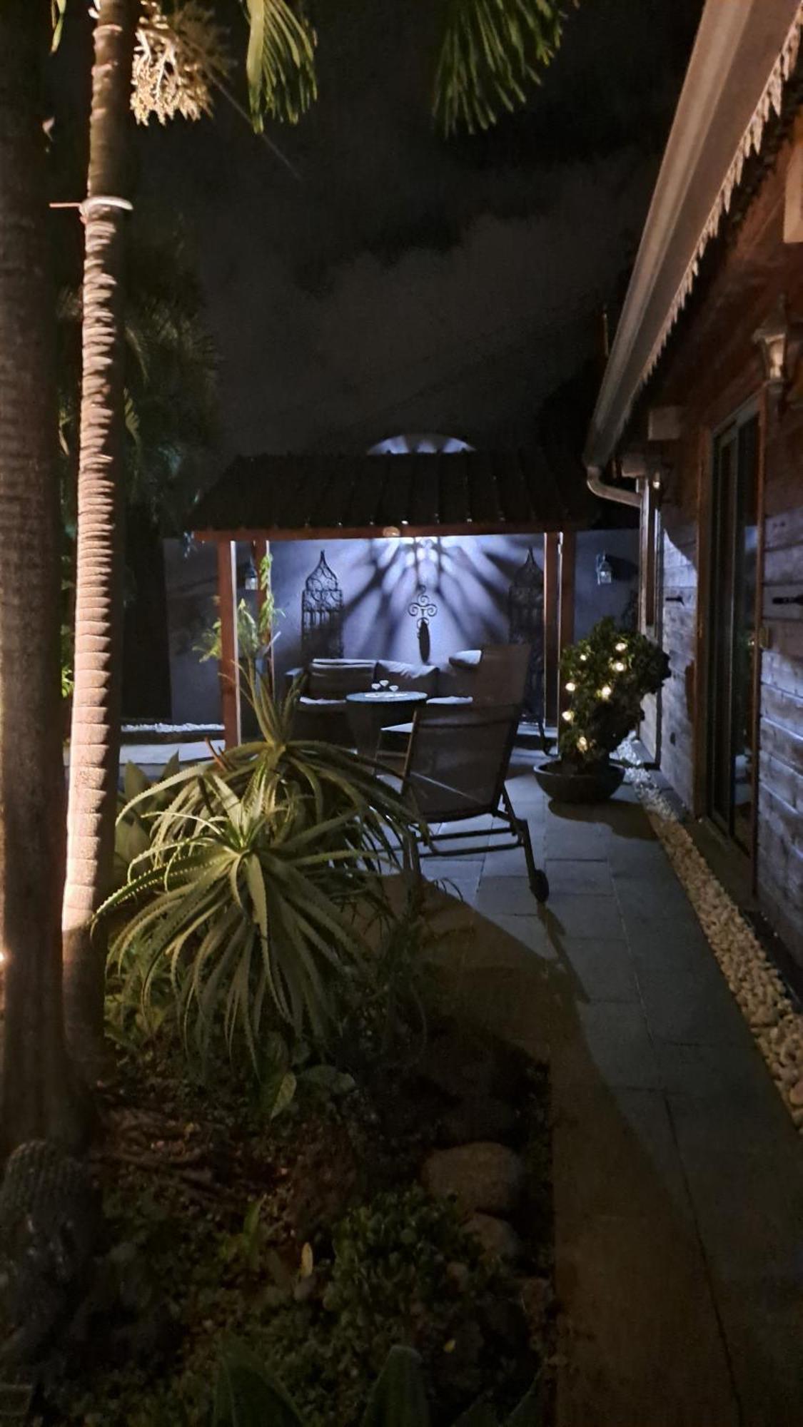 La Liane De Jade 974-Lodge Le Palissandre - Jacuzzi Privatif - Piscine Chauffee Le Bois de Nefles  Экстерьер фото
